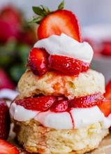 Load image into Gallery viewer, 22oz 2 Wick Strawberry Shortcake Soy Wax Candle
