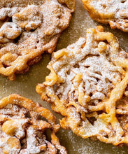 Load image into Gallery viewer, 22oz 3 Wick Funnel Cake Soy Wax Candle
